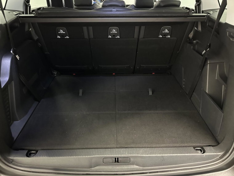 Vehicle Image 37