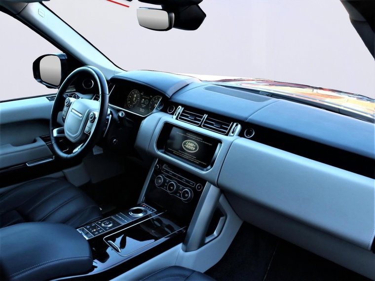 Vehicle Image 21