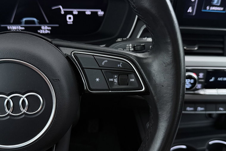 Vehicle Image 33