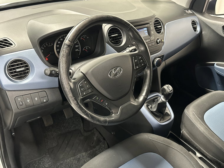 Vehicle Image 18