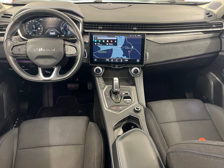 Vehicle Image 17