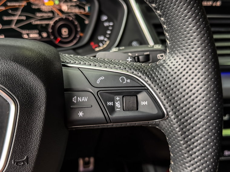Vehicle Image 53
