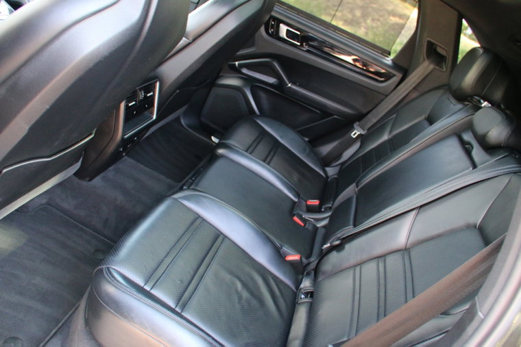 Vehicle Image 20