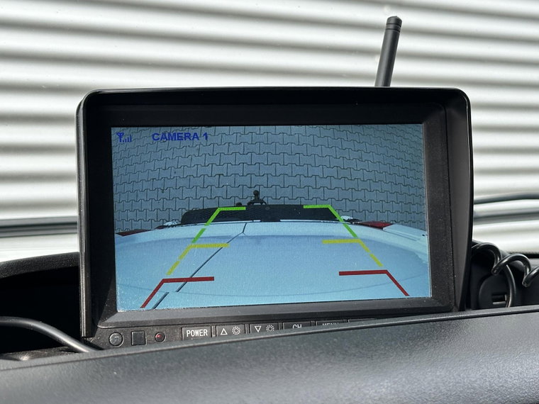 Vehicle Image 15