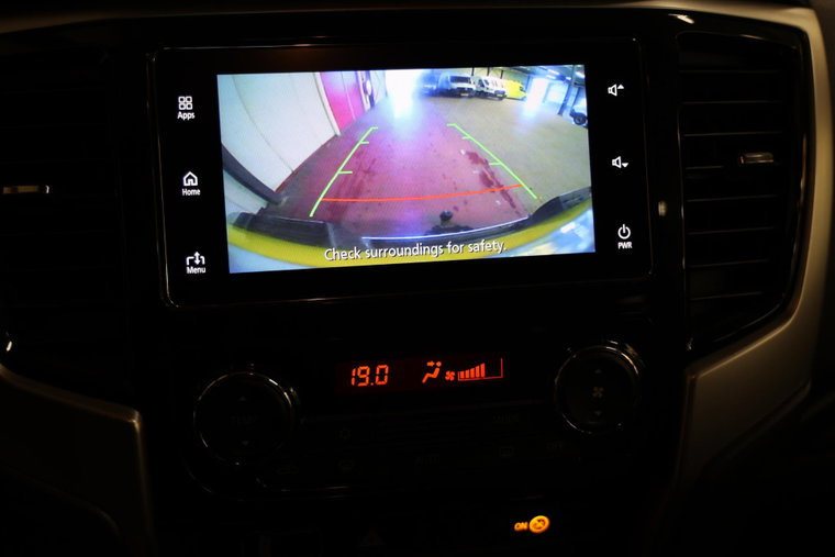Vehicle Image 13