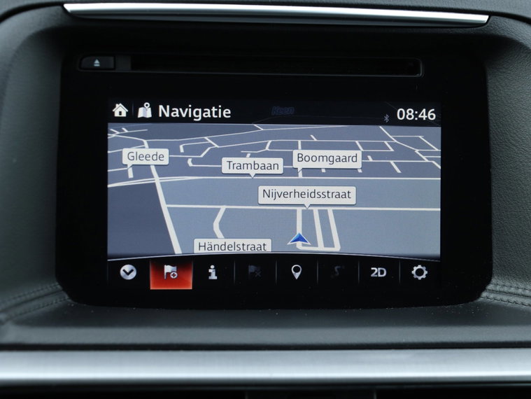 Vehicle Image 16