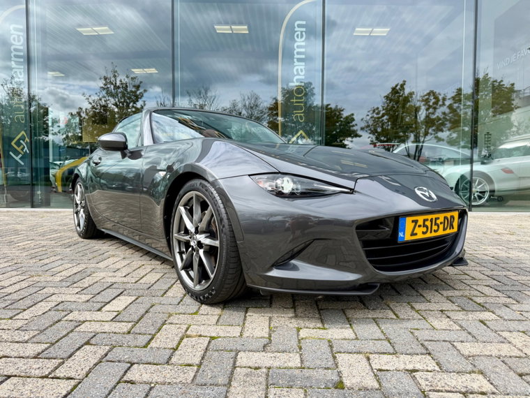 Vehicle Image 32