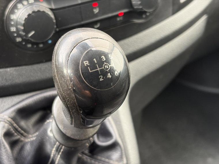Vehicle Image 27