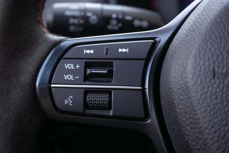 Vehicle Image 52