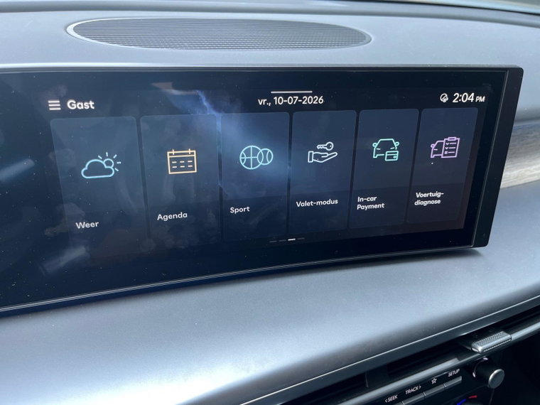 Vehicle Image 30