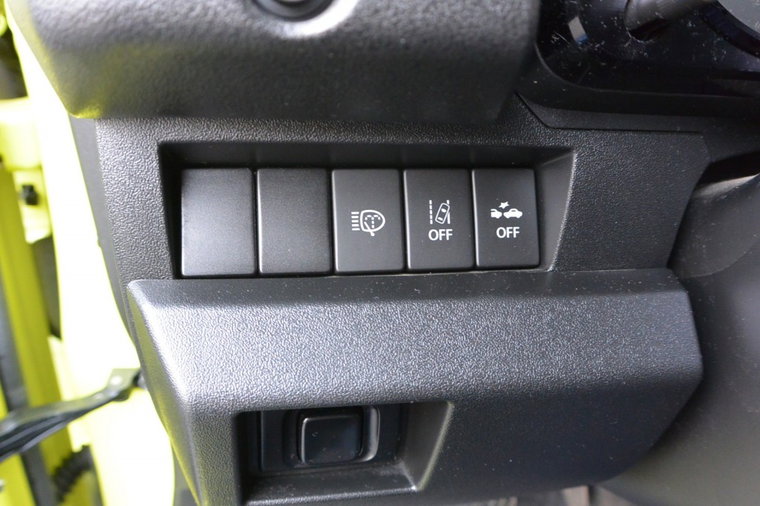 Vehicle Image 17