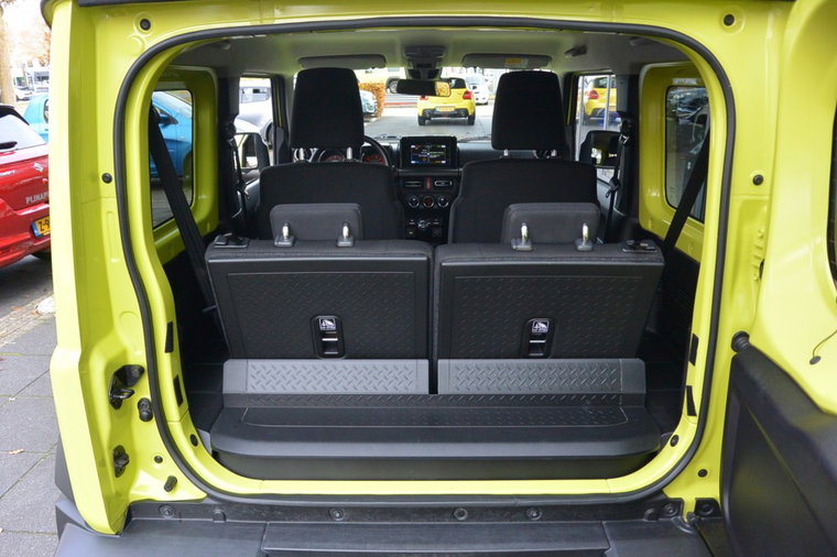 Vehicle Image 11