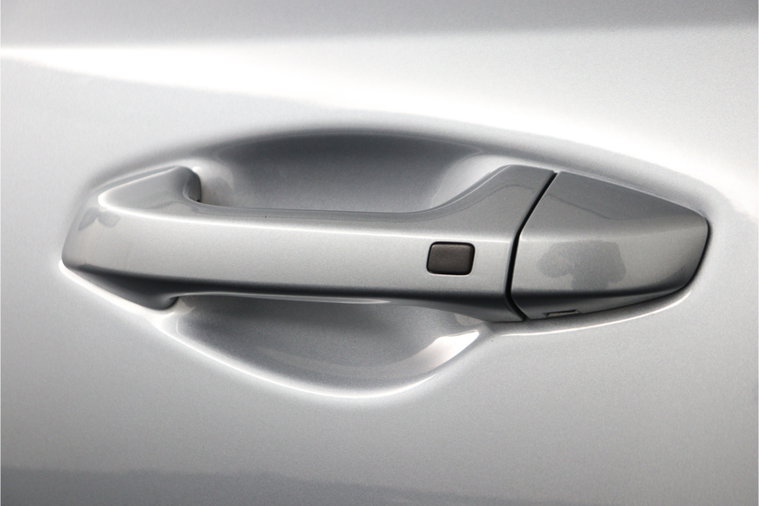 Vehicle Image 16