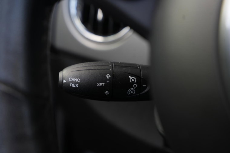 Vehicle Image 37
