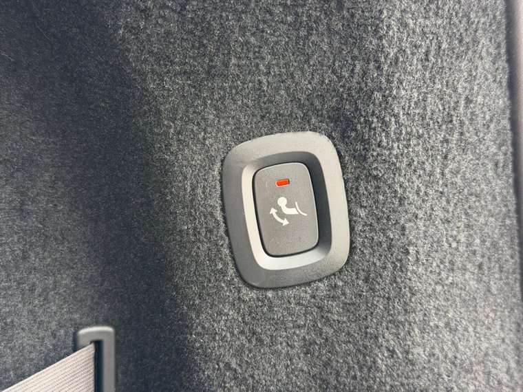 Vehicle Image 41