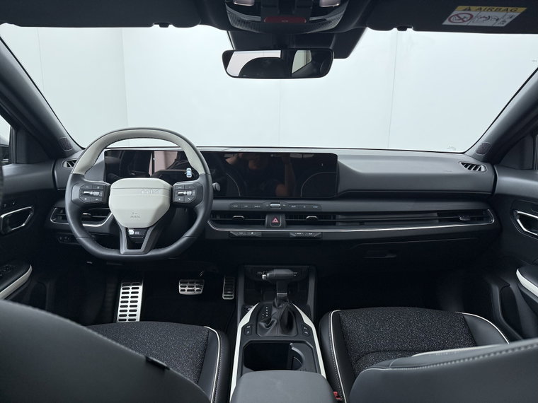 Vehicle Image 37