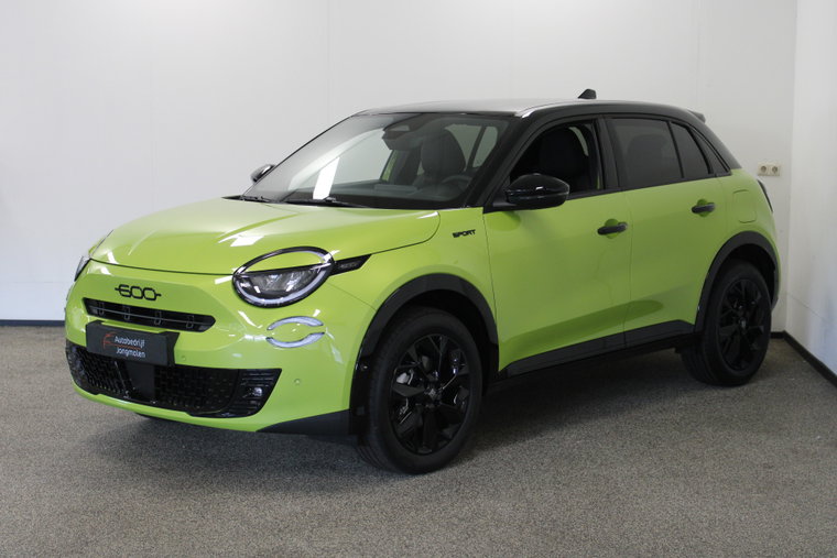 Vehicle Image 23