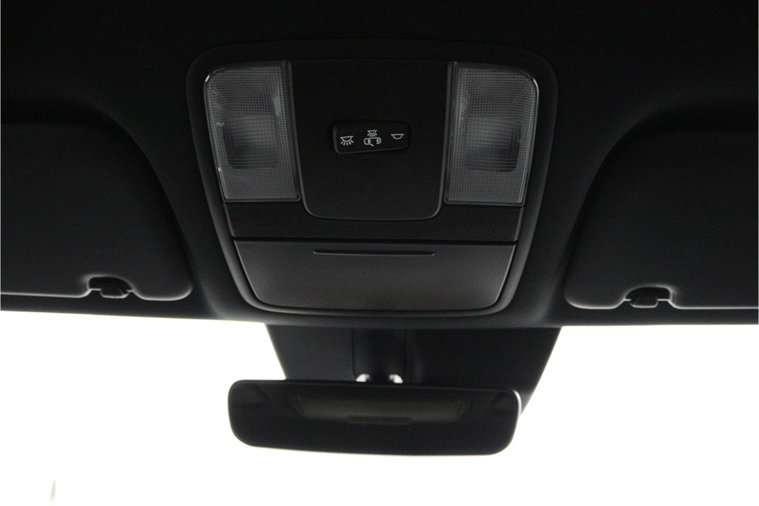 Vehicle Image 33