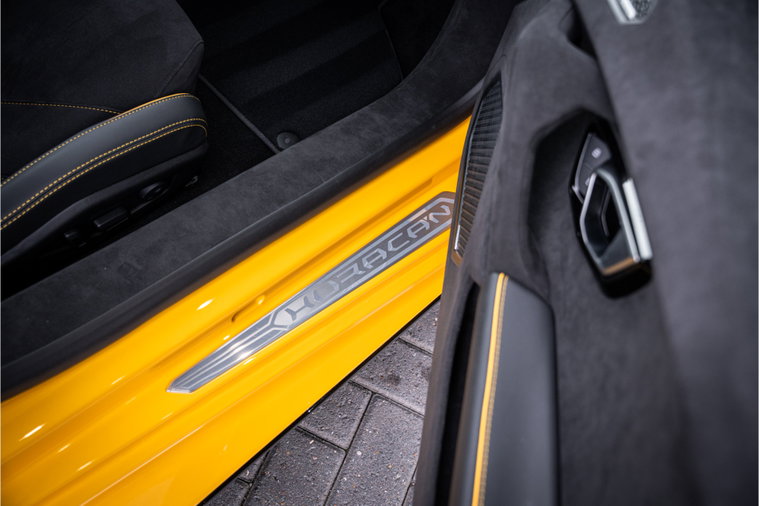 Vehicle Image 36