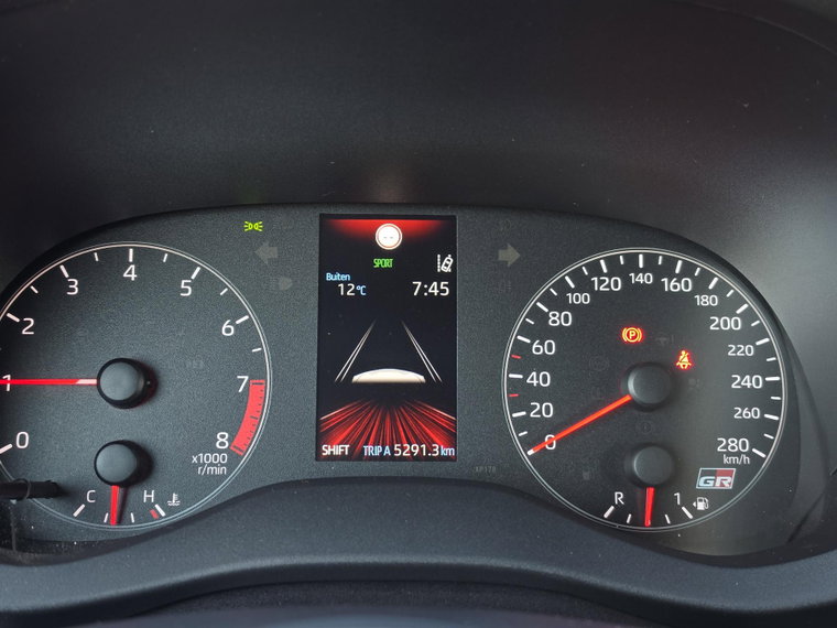 Vehicle Image 28
