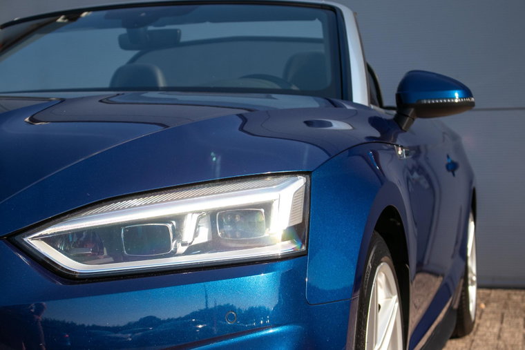 Vehicle Image 36