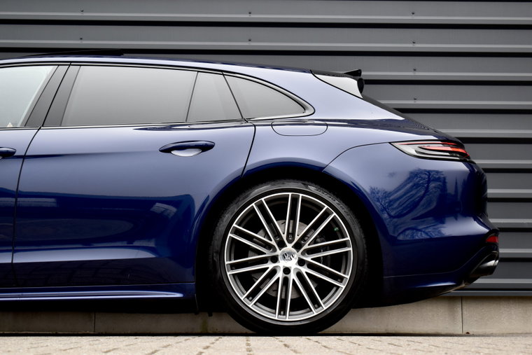 Vehicle Image 40