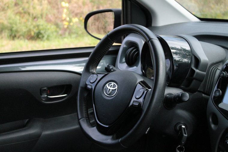 Vehicle Image 14