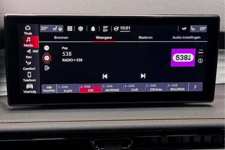 Vehicle Image 18