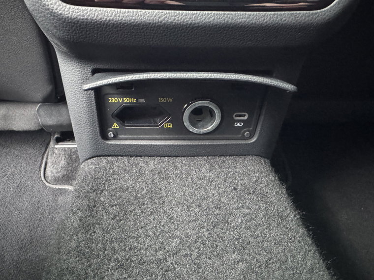Vehicle Image 45