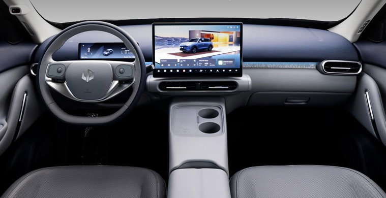 Vehicle Image 5
