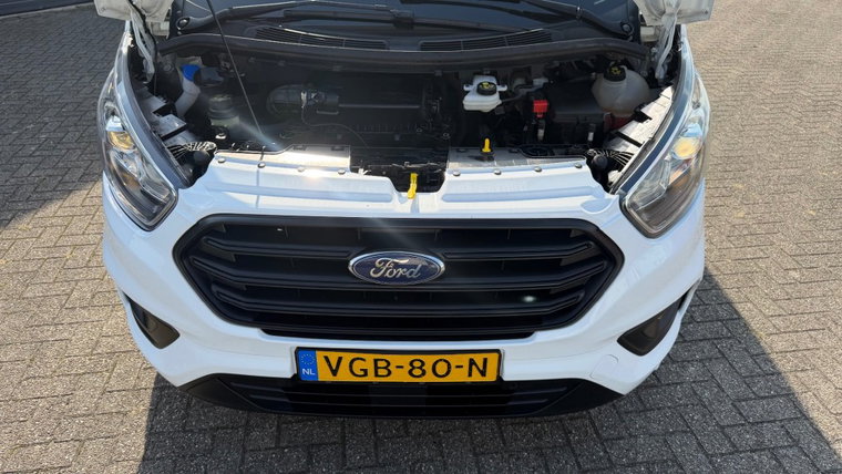 Vehicle Image 19