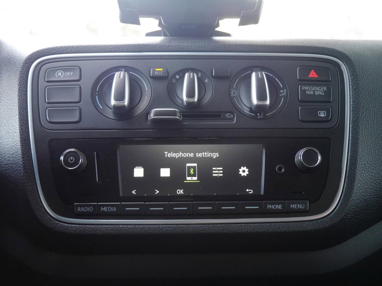 Vehicle Image 23