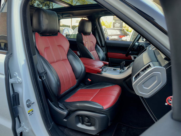 Vehicle Image 30