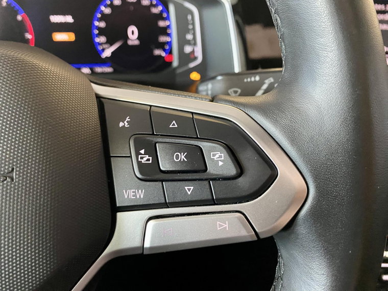 Vehicle Image 39