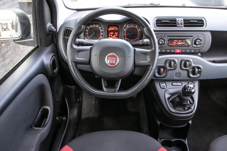 Vehicle Image 14