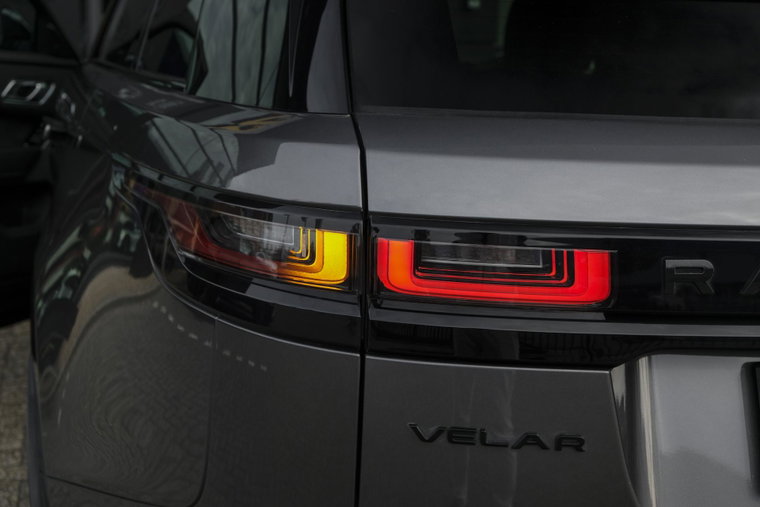 Vehicle Image 38