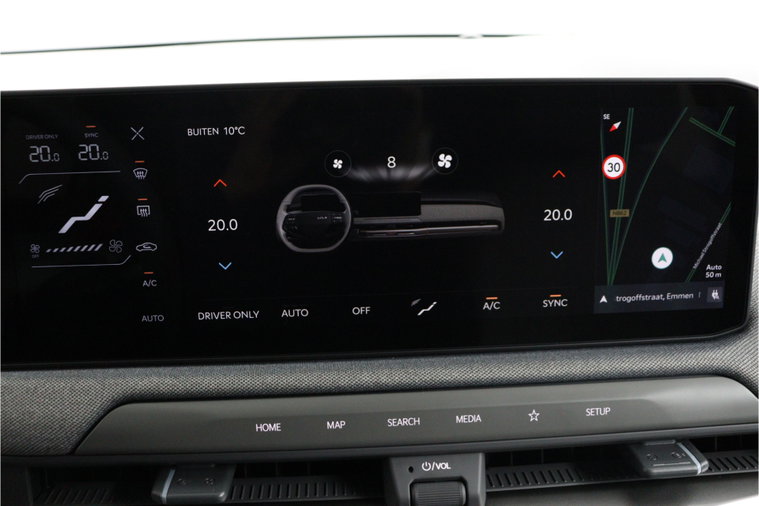 Vehicle Image 48