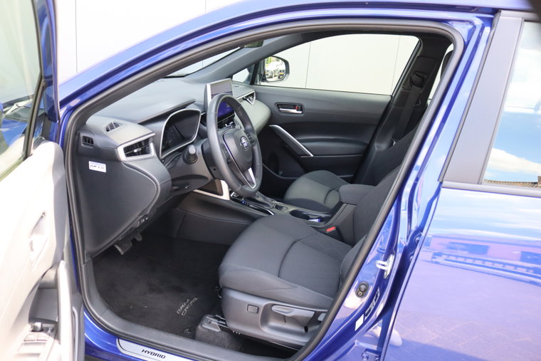 Vehicle Image 11