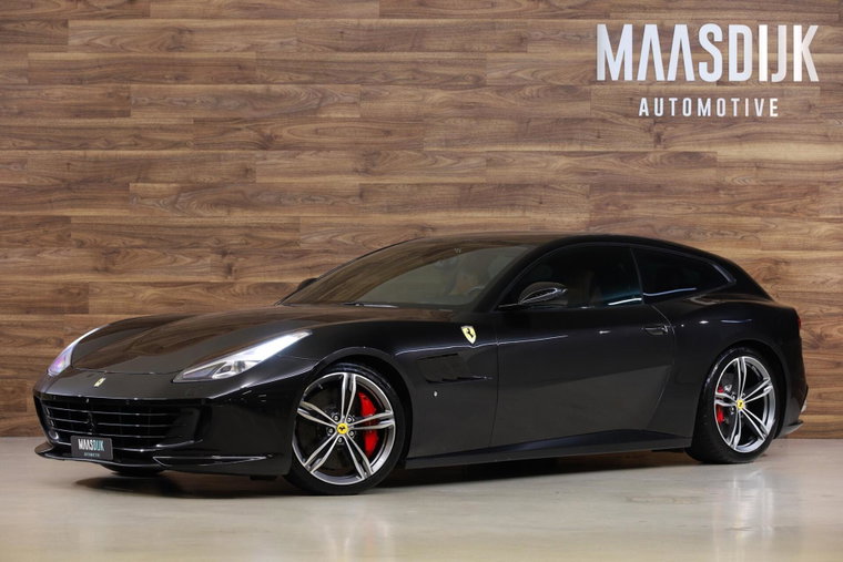 Ferrari GTC4Lusso