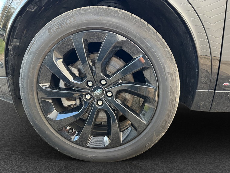 Vehicle Image 23