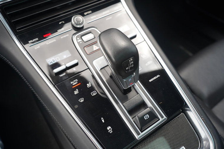 Vehicle Image 36