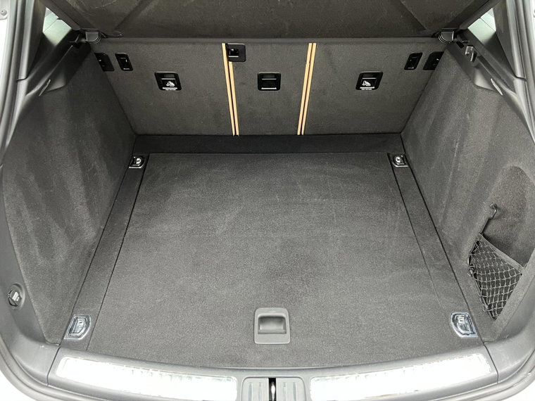 Vehicle Image 38