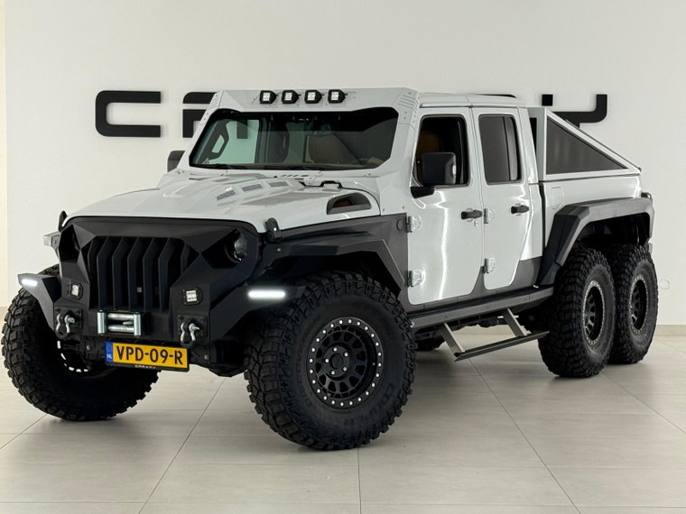 Vehicle Image 18