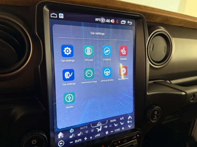 Vehicle Image 11