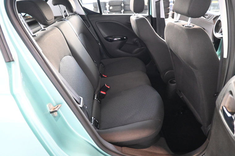 Vehicle Image 31