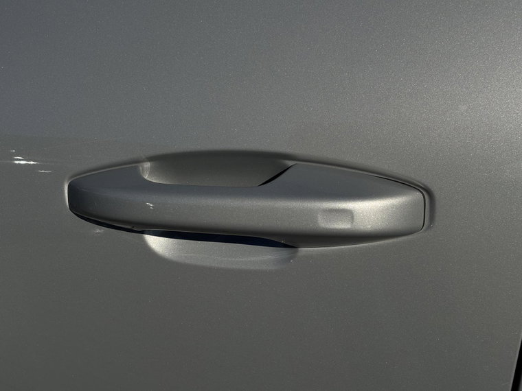 Vehicle Image 37