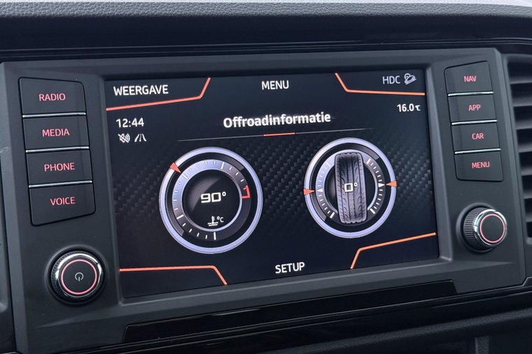 Vehicle Image 28