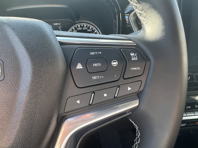 Vehicle Image 37
