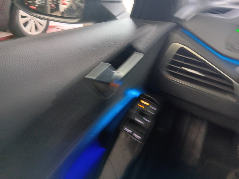 Vehicle Image 39