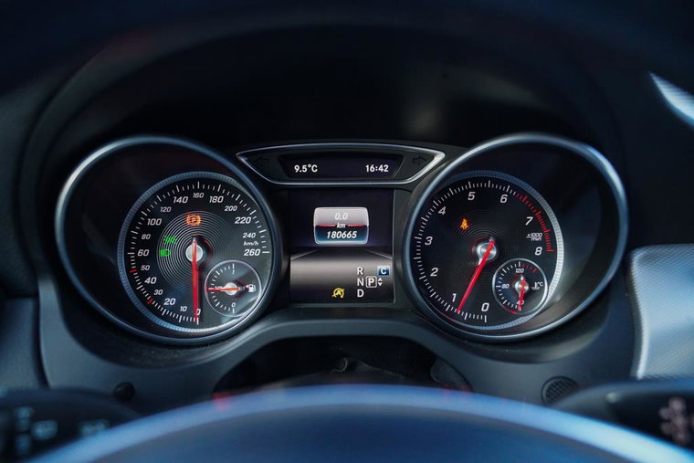 Vehicle Image 40